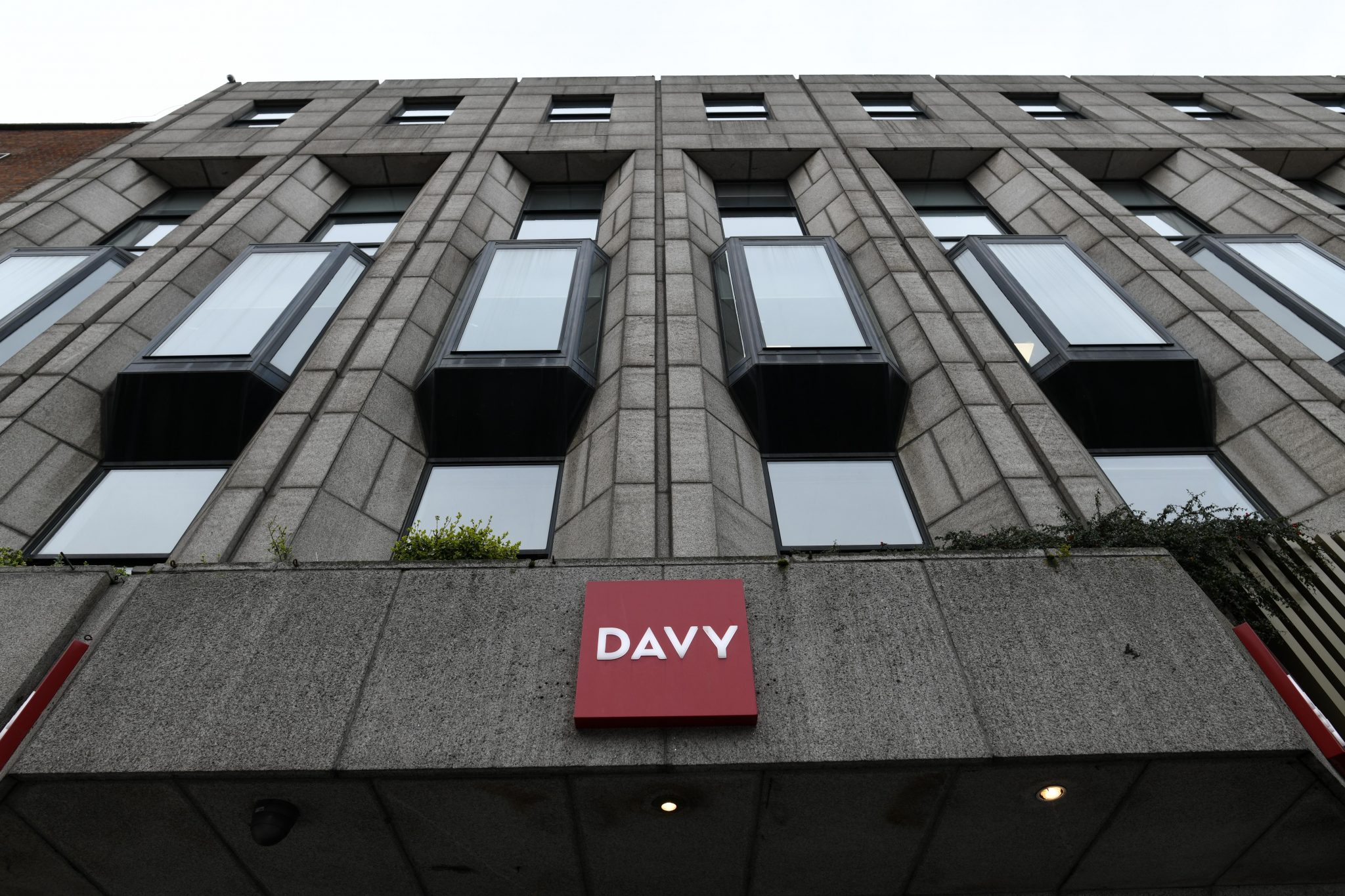 What did Patrick Kearney know about the Davy 16? The Currency The Currency